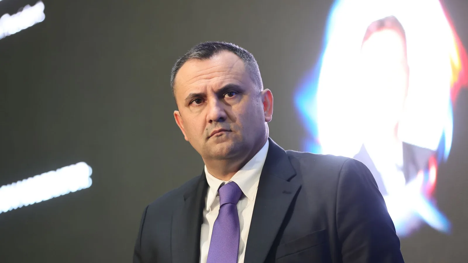 Adrian Nicușor Nica discută despre sechestrul bunurilor firmelor.