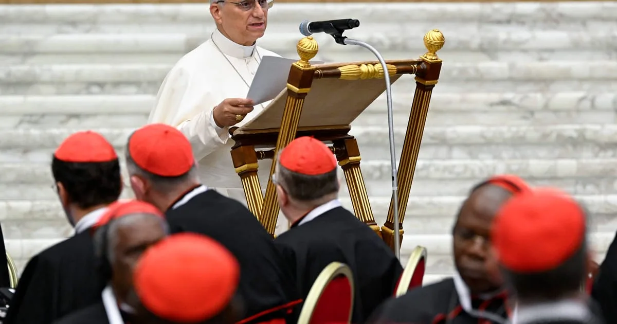 Cardinalul discută despre politica externă a Uniunii Europene la o reuniune importantă.