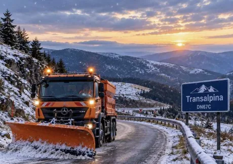 Restricții de circulație pe Transalpina din cauza vremii nefavorabile.
