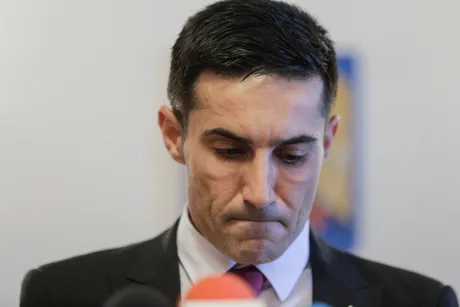 Claudiu Manda exprimă îngrijorări legate de negocierile guvernamentale și fondurile europene.
