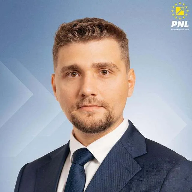 Eduard Mititelu, tânăr deputat cu experiență în digitalizare și securitate cibernetică.