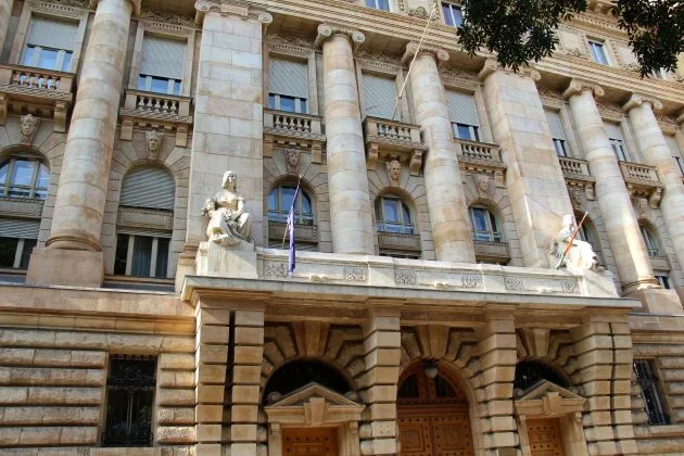 Clădirea Băncii Naționale a Ungariei, simbol al politicii monetare.