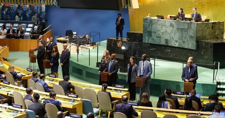 Reuniune în Adunarea Generală a ONU, cu discursuri și voturi importante.
