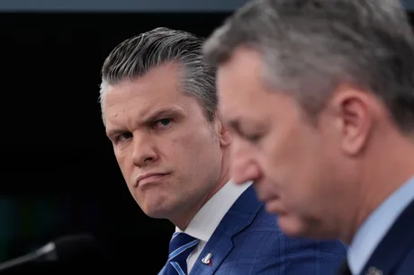 Declarații tensionate despre blocada navală și operațiunile militare în Orientul Mijlociu.