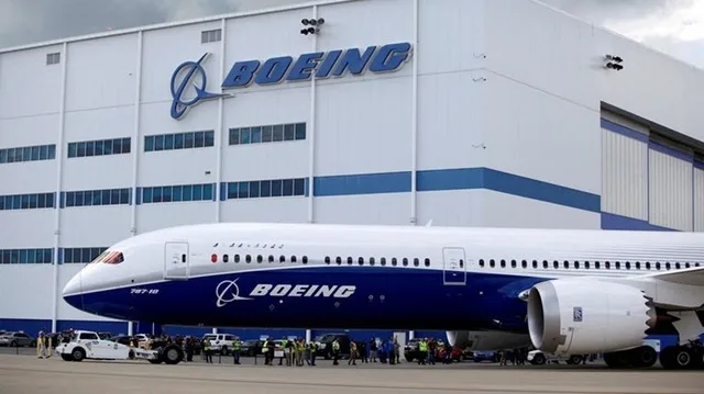 Boeing solicită clarificări privind finanțarea Airbus de 3 miliarde de euro.