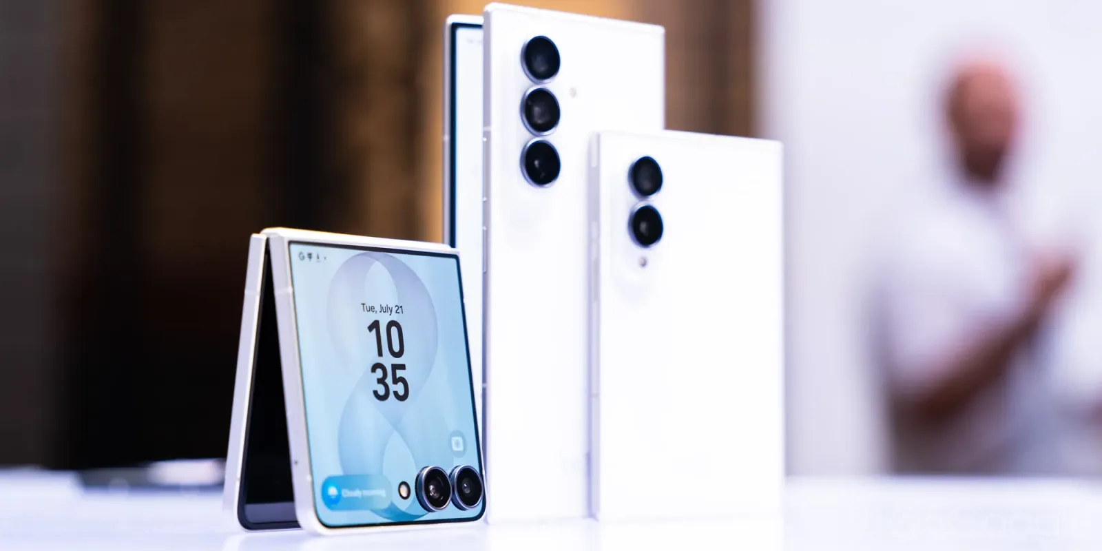 Samsung Galaxy Z Fold 8 atrage utilizatori de la Z Flip cu precomenzi record.
