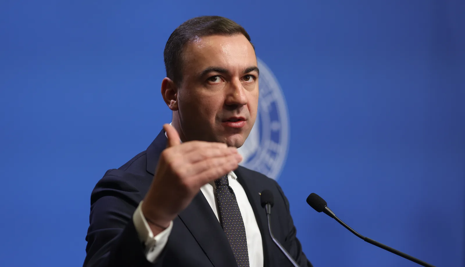 Bogdan Ivan solicită controale pe piața carburanților pentru a verifica prețurile motorinei.