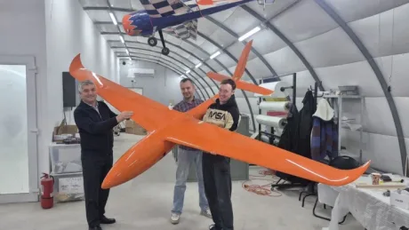 Producția de drone BraveX-1 în noua hală de la Romaero.