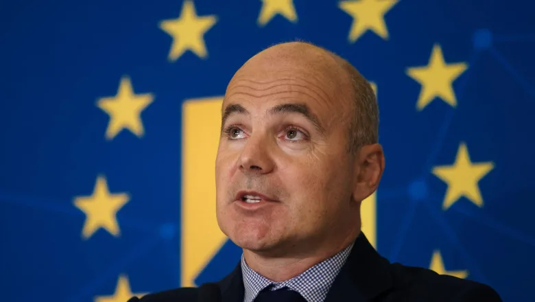 Rareș Bogdan discută despre importanța unui guvern stabil pentru România.