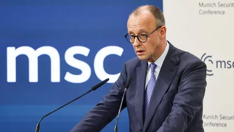 Friedrich Merz discută despre sprijinul NATO pentru Ucraina.