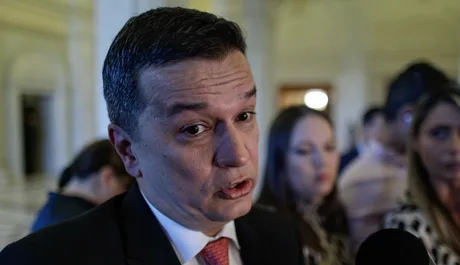 Sorin Grindeanu discutând despre negocierile guvernamentale la Reșița.