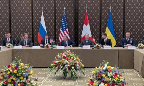 Discuții bilaterale între delegațiile Rusiei și Ucrainei la Geneva.