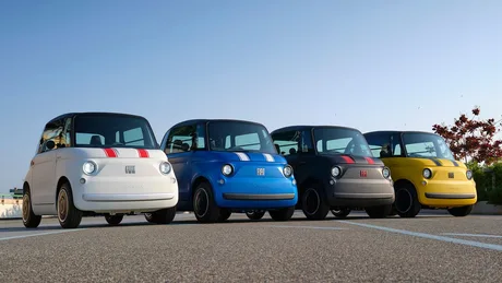 Fiat Topolino, un vehicul electric mic, ideal pentru orașe aglomerate.