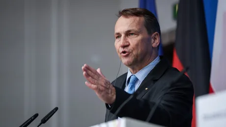 Radoslaw Sikorski discută despre securitatea Poloniei în fața amenințărilor rusești.