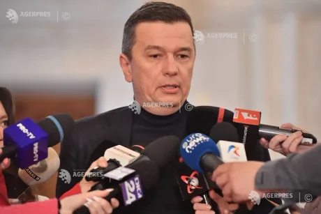 Sorin Grindeanu discută cu jurnaliști despre TVA și taxe.