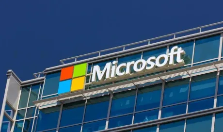 Sediul Microsoft, simbol al inovației tehnologice și al reducerii costurilor.