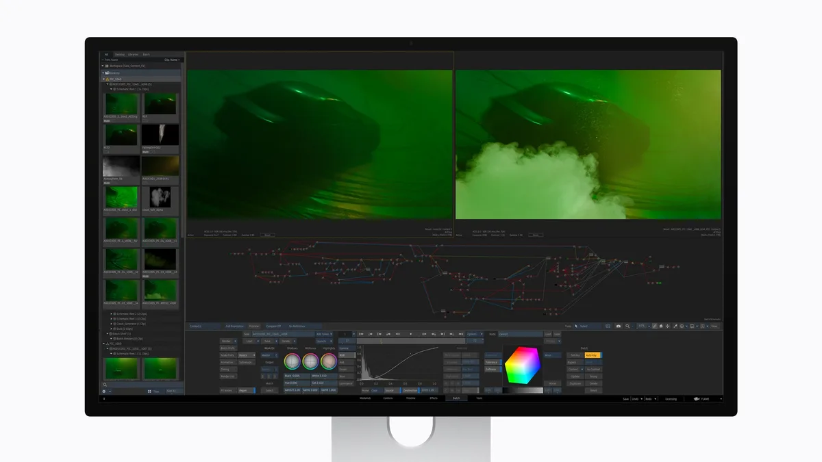 Monitorul Studio Display 2026 utilizat pentru editare video profesională.
