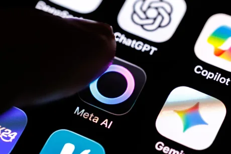 Asistentul Meta AI pe un telefon mobil, simbolizând problemele de securitate.