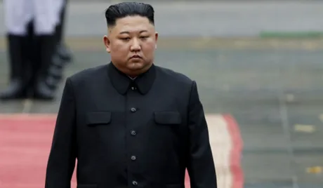 Kim Jong Un la ceremonia de lansare a distrugătorului Kang Kon.
