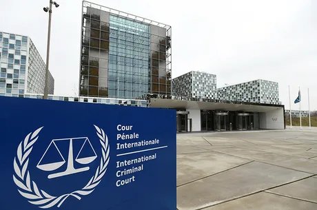 Clădirea Curții Penale Internaționale din Haga, Olanda, simbol al justiției internaționale.