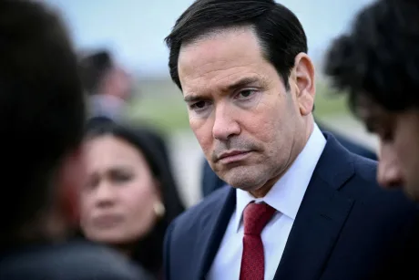 Marco Rubio discutând despre cooperarea cu România în securitate.