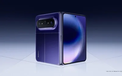 Huawei Pura X Max, un smartphone pliabil, cu design modern și specificații avansate.
