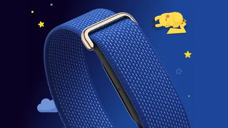 Brățară Fitbit Air Special Edition cu design inspirat din Pokémon Sleep.