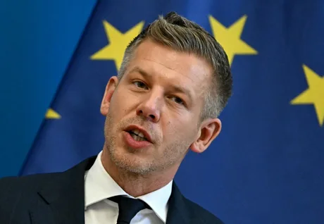 Péter Magyar discută despre acordul Ungariei și Ucrainei pentru drepturile minorității maghiare.