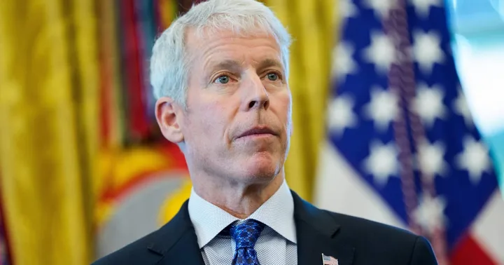 Secretarul american al Energiei discută despre escortarea petroliere în Strâmtoarea Hormuz.