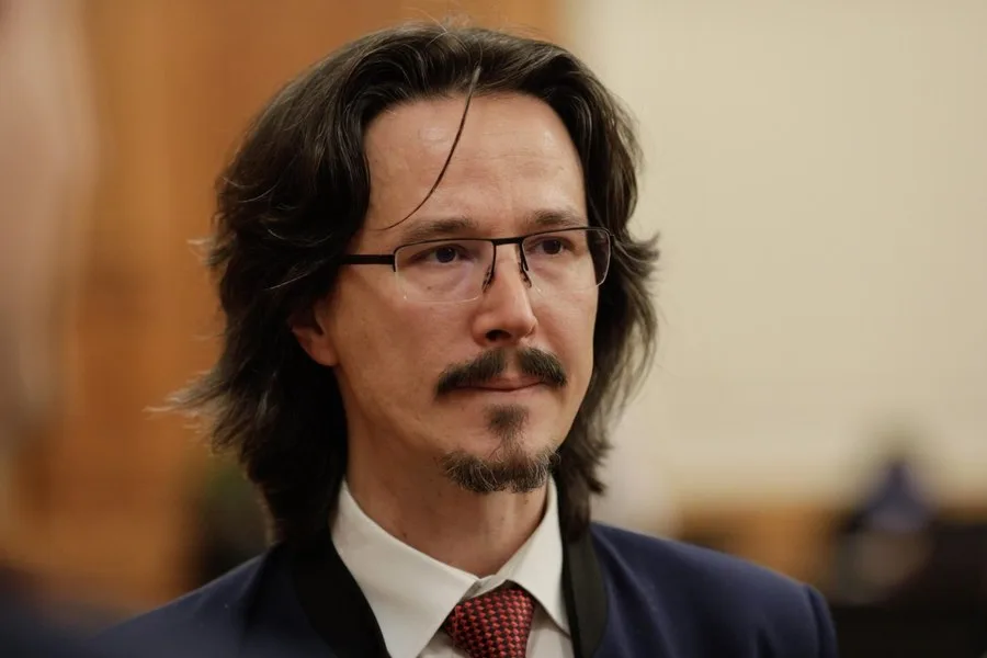 Cristi Dănileț discută despre criticile aduse motivării CCR.