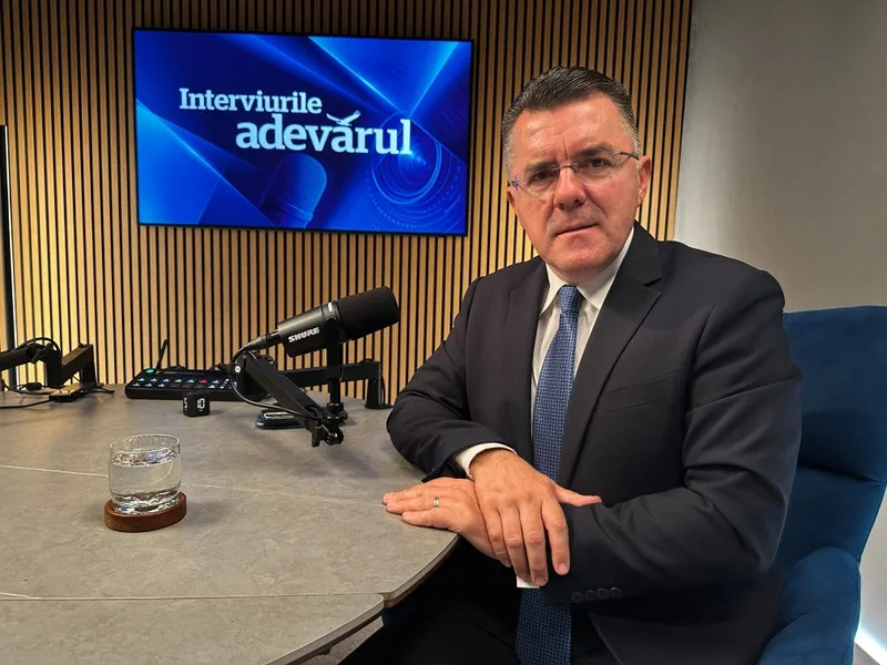 Dan Dungaciu discutând despre refuzul AUR de a vota Guvernul Veștea.